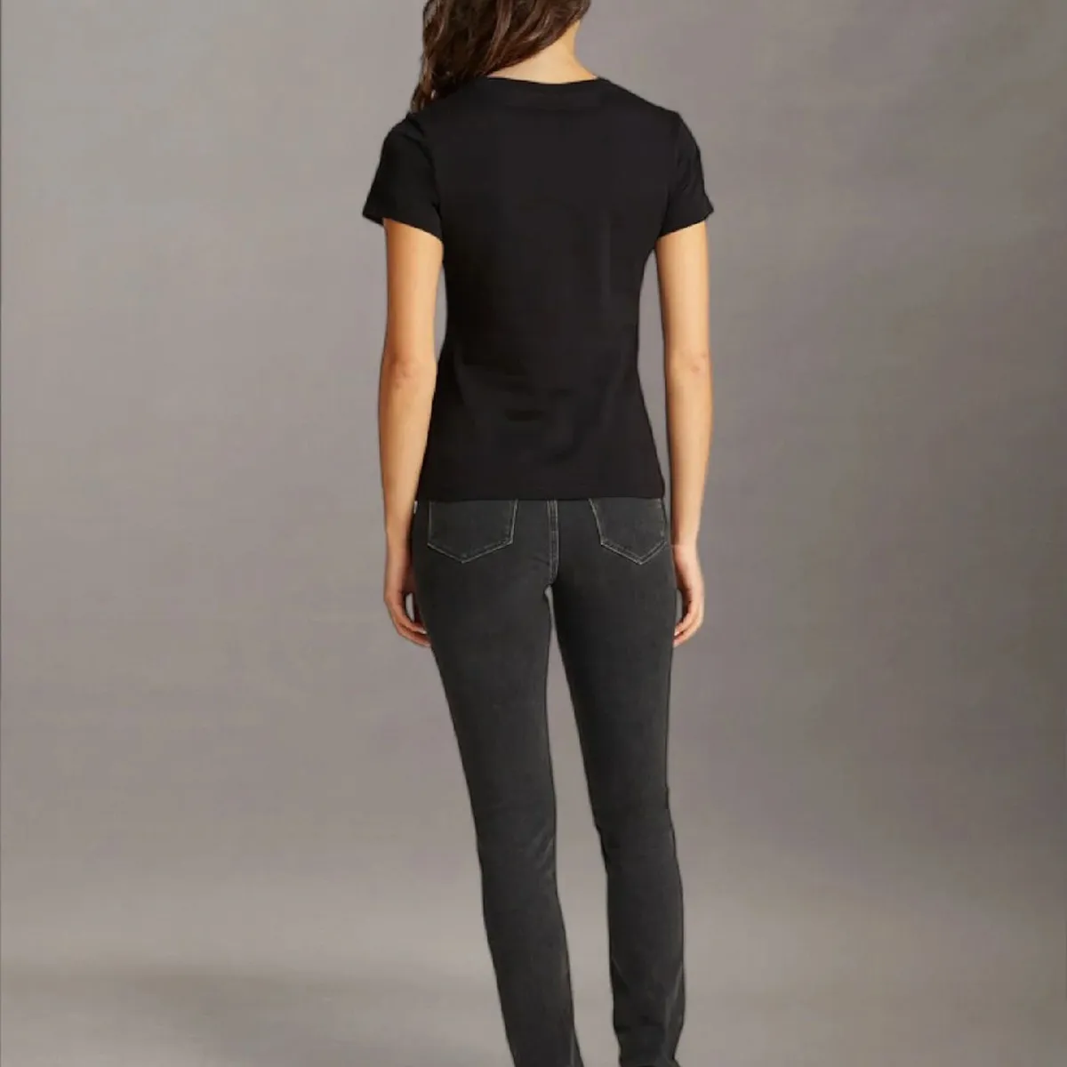 CALVIN KLEIN - Camiseta negra slim con logo Calvin Klein