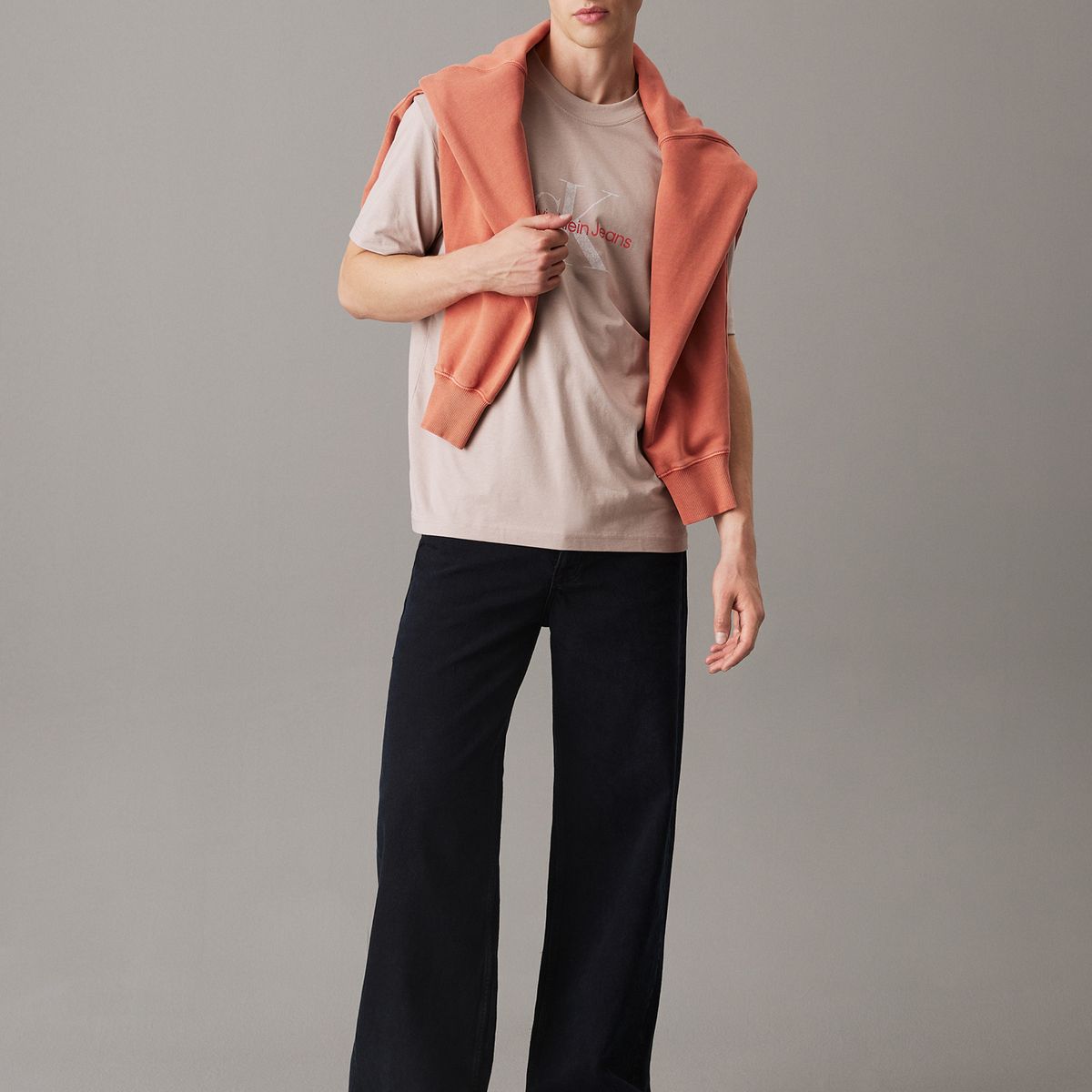 CALVIN KLEIN - Camiseta beige con monograma Calvin Klein