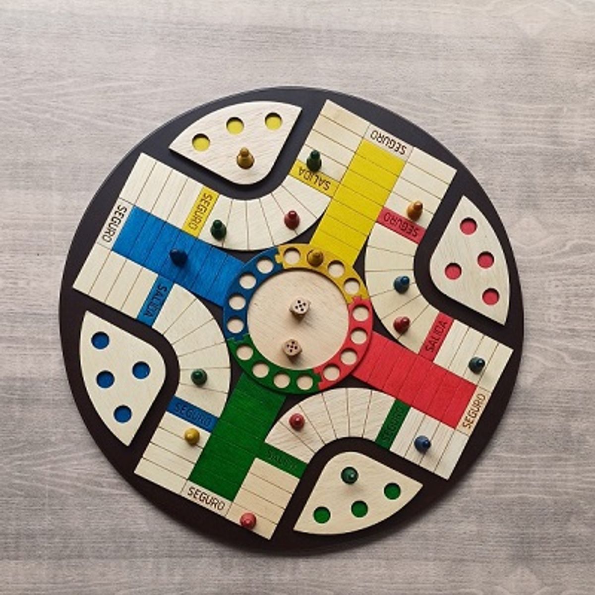 GENERICO - PARQUES DE 4 PUESTOS EN MADERA DE PINO