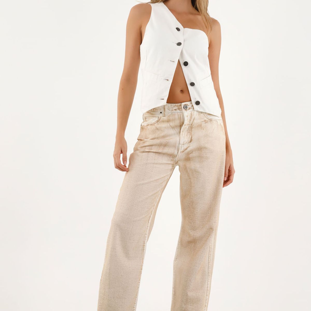 TENNIS - Jean con pigmento irregular café para mujer