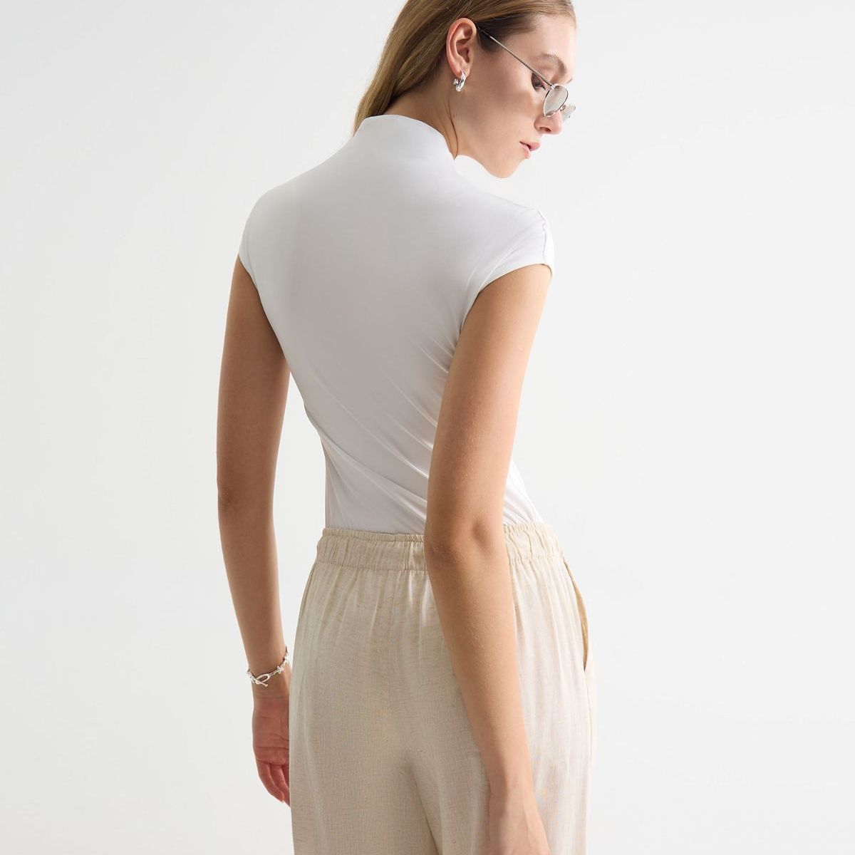 SEVEN SEVEN - Camiseta De Mujer  Color Crudo Marca Seven Seven #28096341