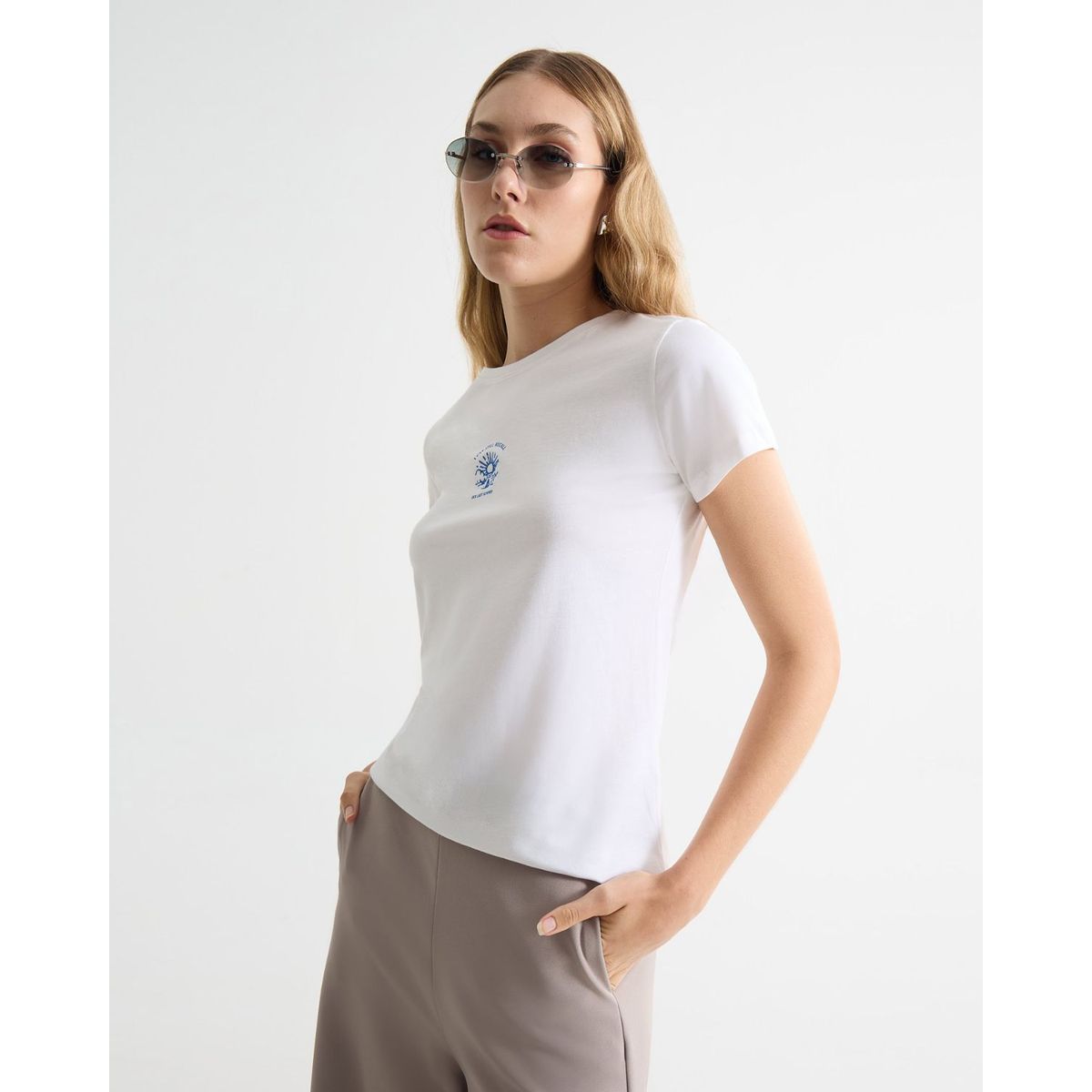 SEVEN SEVEN - Camiseta De Mujer  Color Crudo Marca Seven Seven #28096370