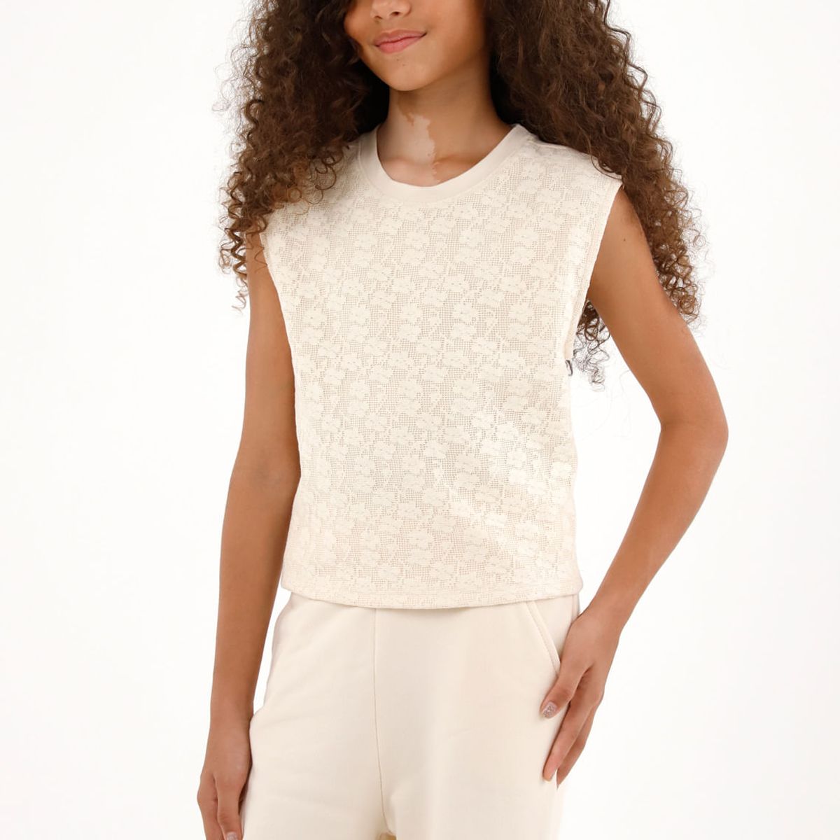 TENNIS - Camiseta crudo con diseño tejido en delantero para niña