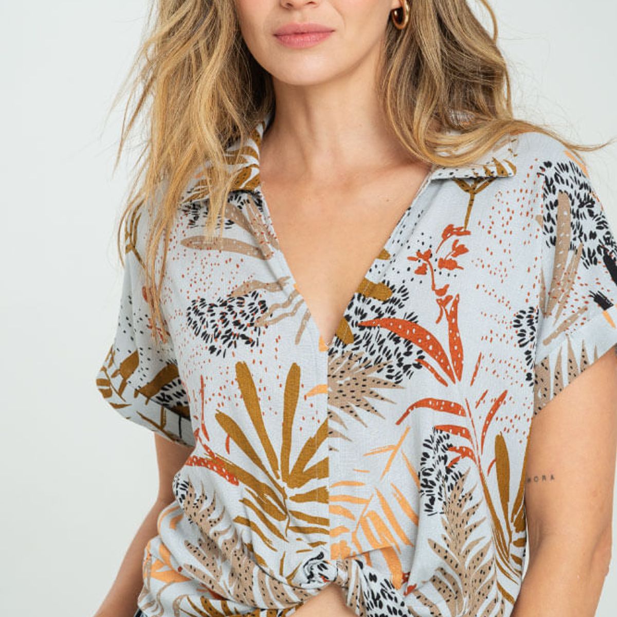 RAGGED - Blusa halty Gris pastel Ragged.