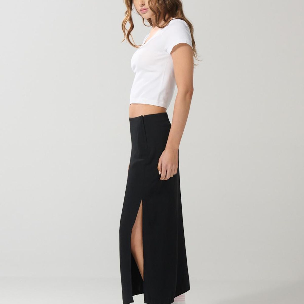 KOAJ - KOAJ Falda larga negra con tiro alto y abertura delantera Mujer