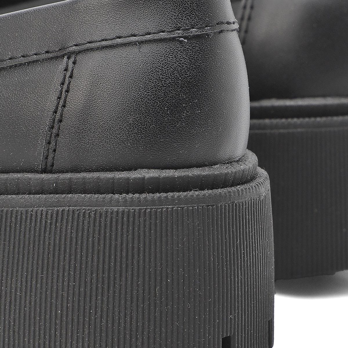 SEVENTEEN - MOCASIN NEGRO SEVENTEEN GRETA