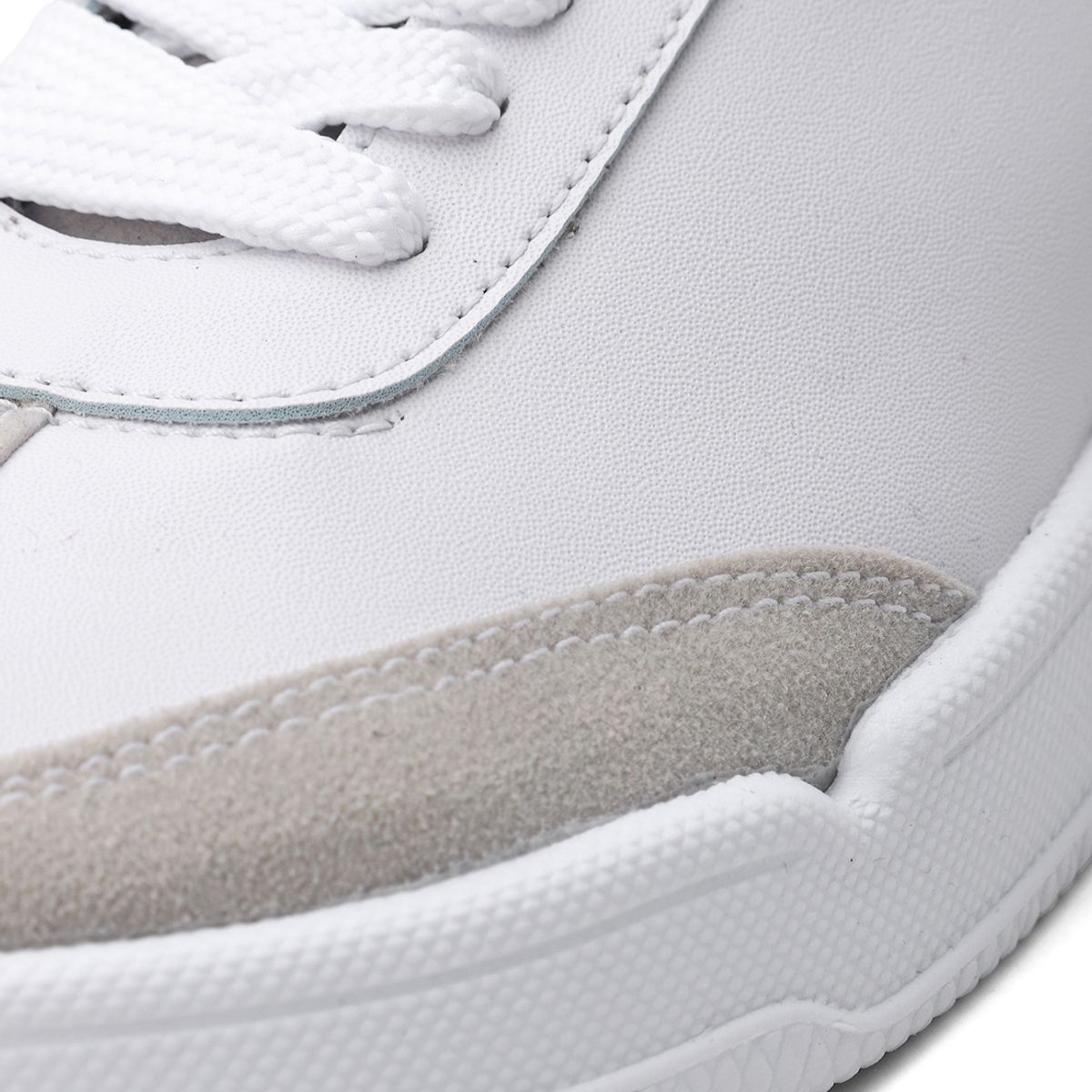 SEVENTEEN - TENIS BLANCO CON CAPELLADA GRIS  CHULO Y TALON NEGRO SEVENTEEN ELYAN