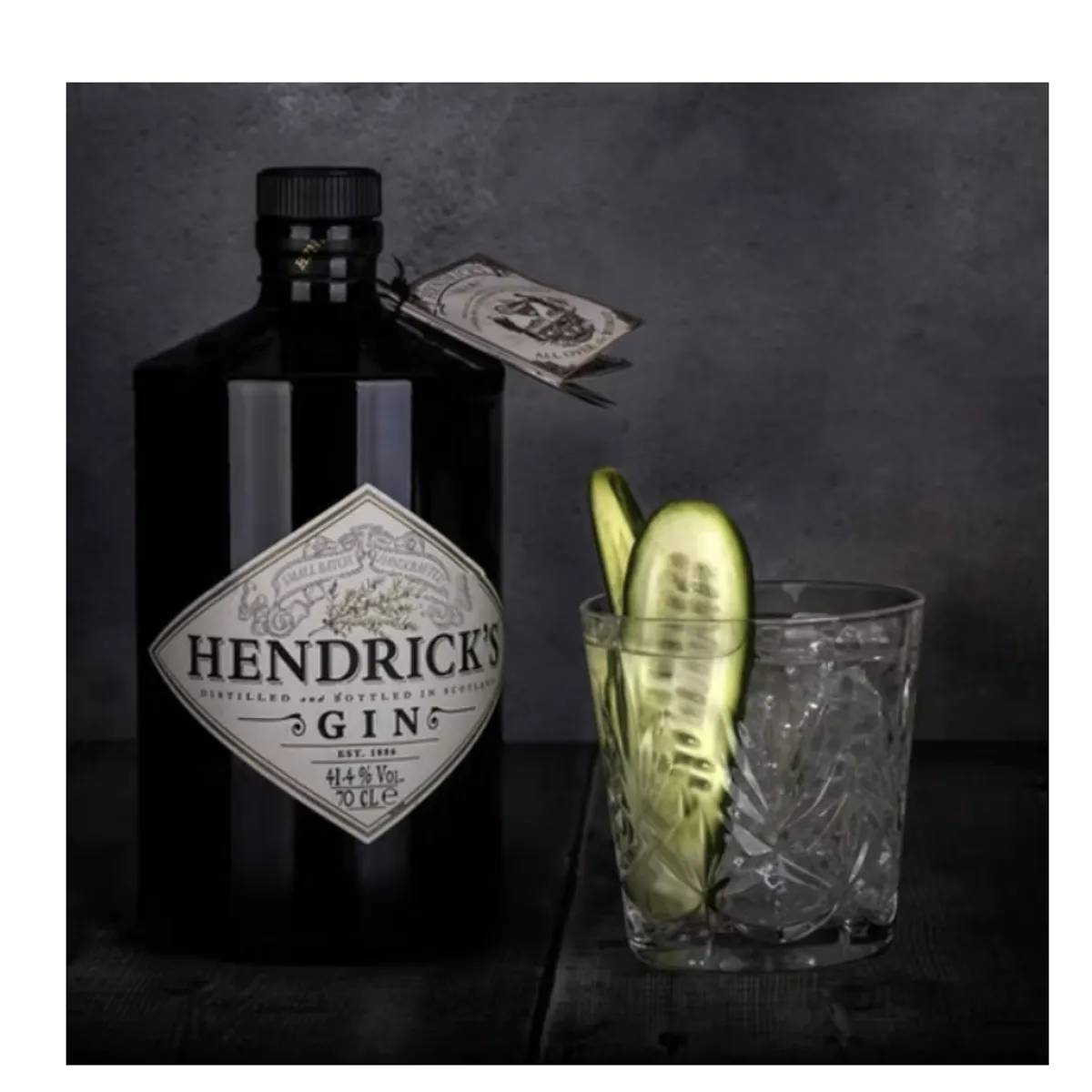 HENDRICKS - Gin Escocés Super Premium Hendricks 700 Ml - Ginebra