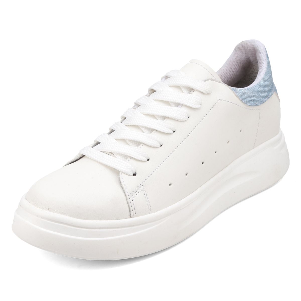 SEVENTEEN - TENIS BLANCOS CON CHULO EN JEAN SEVENTEEN DASHA