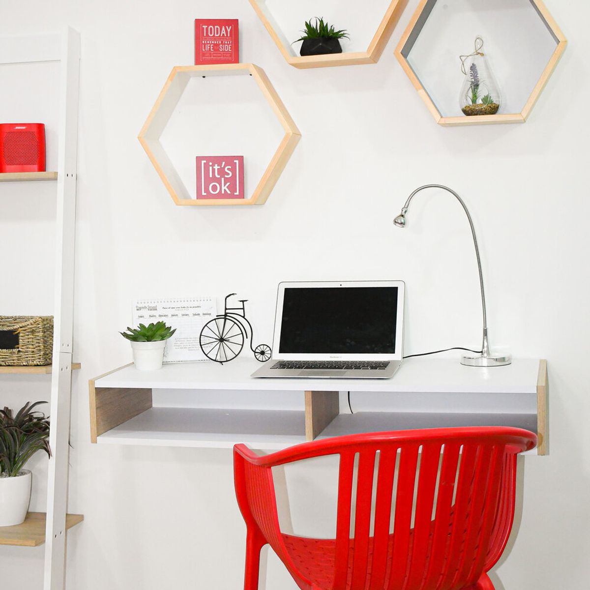 GENERICO - ESCRITORIO FLOTANTE HOMEOFFICE