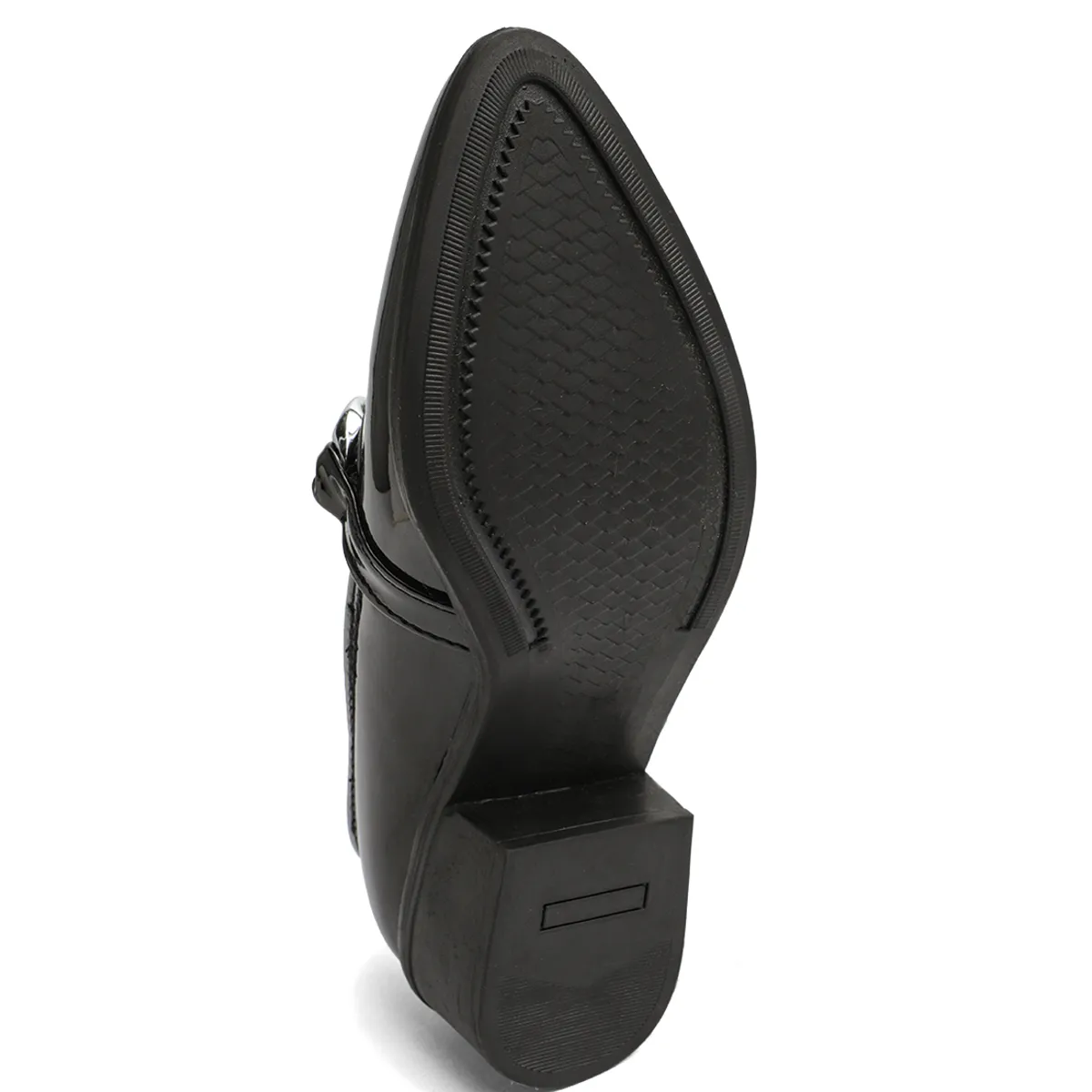 SEVENTEEN - ZAPATO NEGRO CON CHAROL CON HERRAJE PLATEADO SEVENTEEN FABIANA