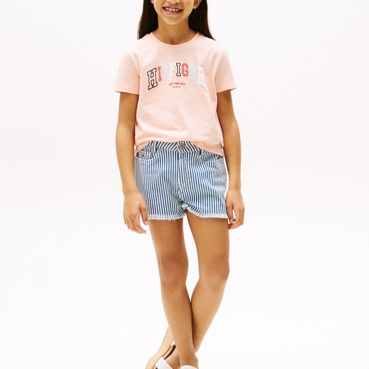 TOMMY HILFIGER - Camiseta rosa tipo universitaria de cuello redondo Tommy Hilfiger