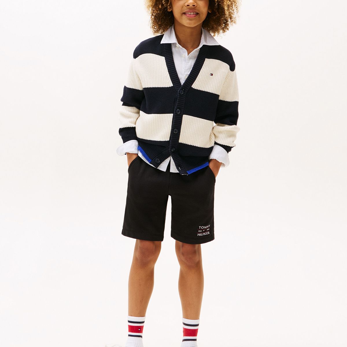 TOMMY HILFIGER - Bermudas negro con logo gráfico Tommy Hilfiger