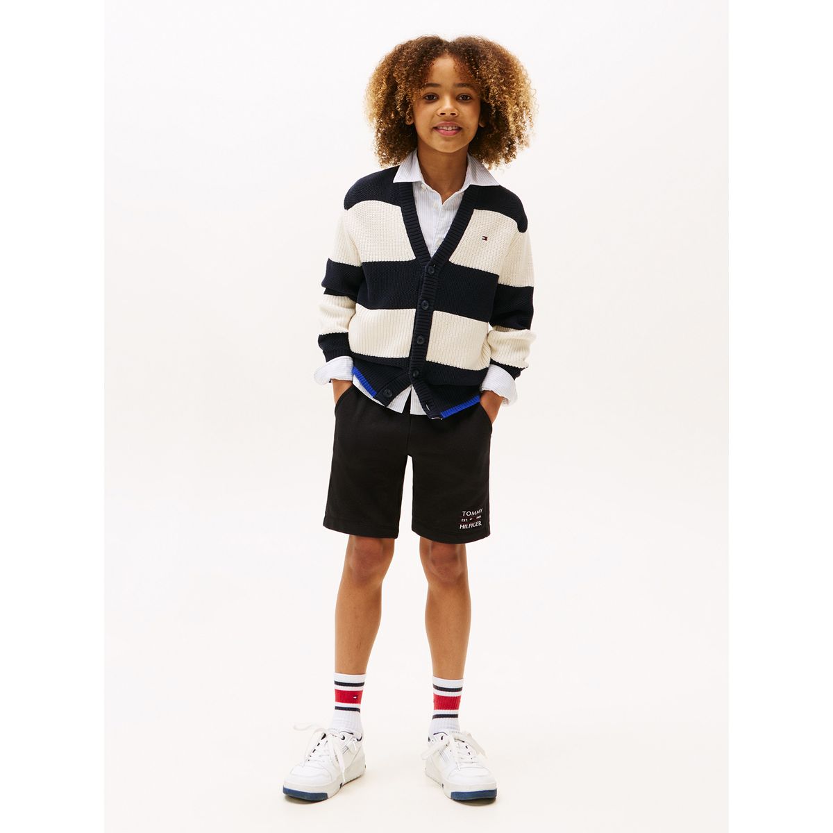 TOMMY HILFIGER - Bermudas negro con logo gráfico Tommy Hilfiger