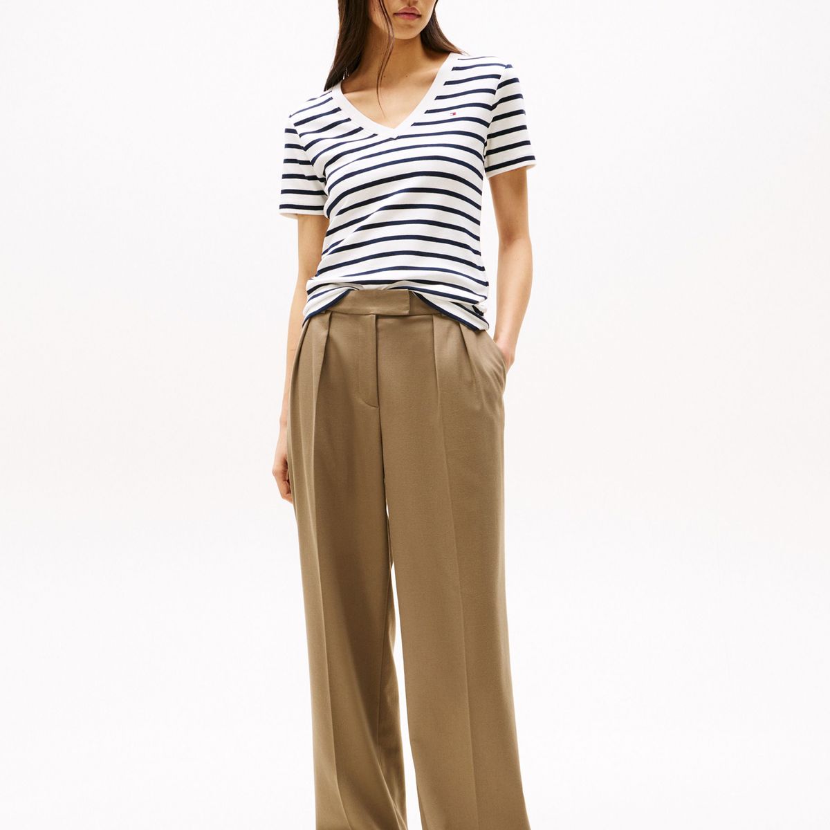 TOMMY HILFIGER - Camiseta blanca de rayas con cuello en V Tommy Hilfiger