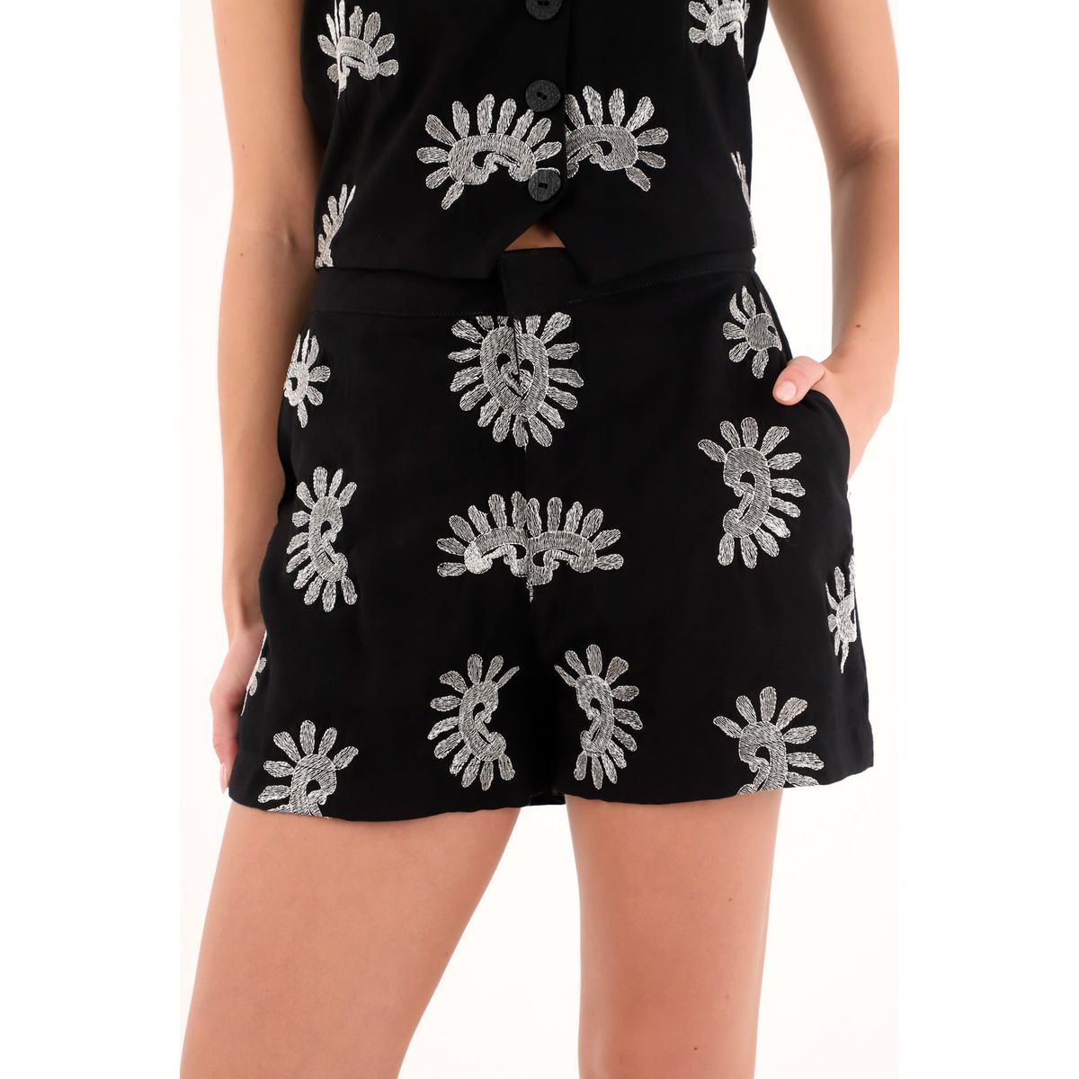 TENNIS - Bermuda corta con brillos y bordados para mujer