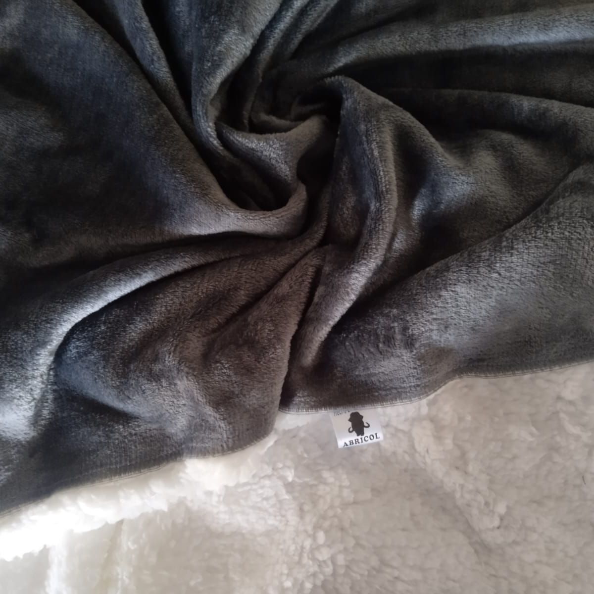 GENERICO - Cobija Sherpa Ovejera Premium Cama King 240x260 Gris Oscuro