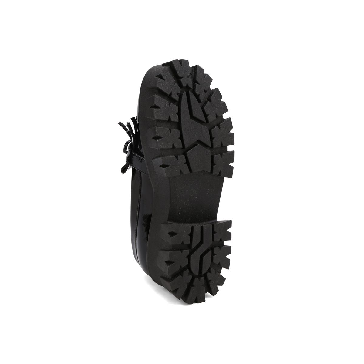 SEVENTEEN - MOCASIN NEGRO CHAROL CON FLECOS SEVENTEEN CHLOE