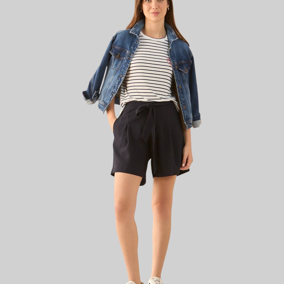 ESPRIT - Esprit Bermuda Short para Mujer con Cinturón Ajustable