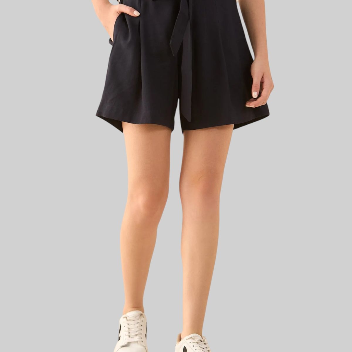 ESPRIT - Esprit Bermuda Short para Mujer con Cinturón Ajustable