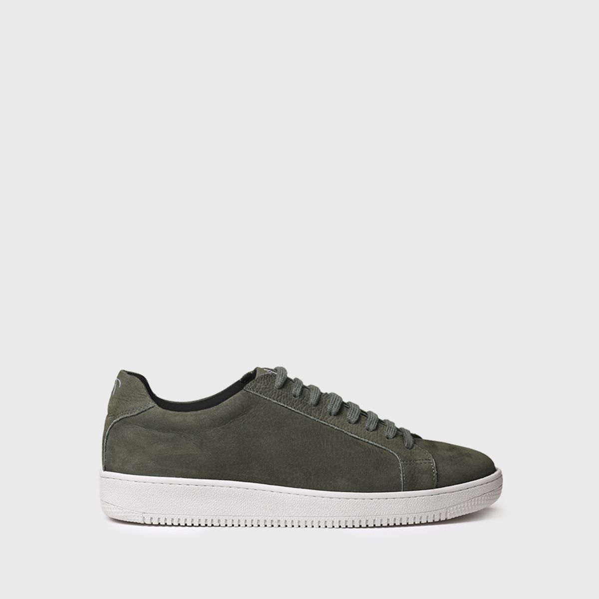 TONI PONS - Zapatilla para hombre en piel nobuck con cordones  DALMAU