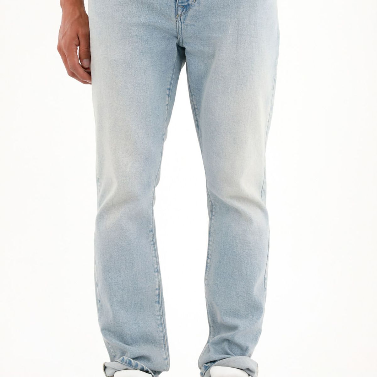 TENNIS - Jean Nudy azul claro con raqueta bordada en relojera para hombre