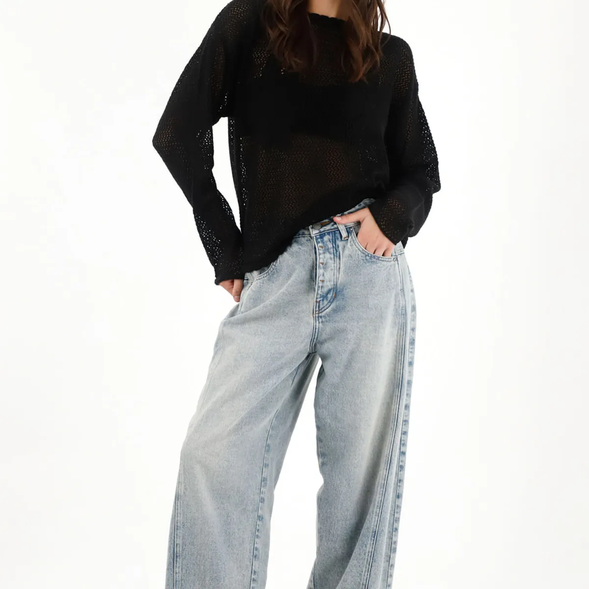 TENNIS - Buzo en tejido abiero con diseño de flores negro para mujer