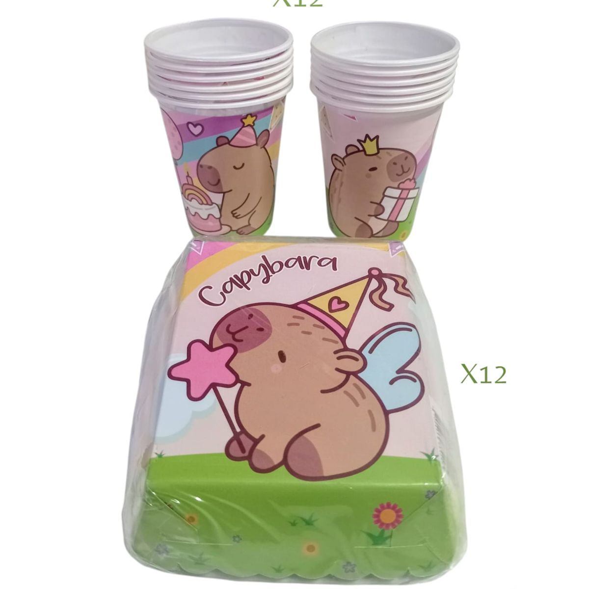 GENERICO - Set de 12 Vasos + 12 Torteros Capybara