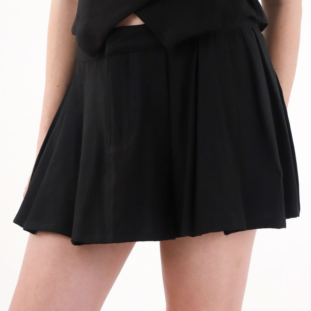 TENNIS - Falda corta con tablas negra para mujer