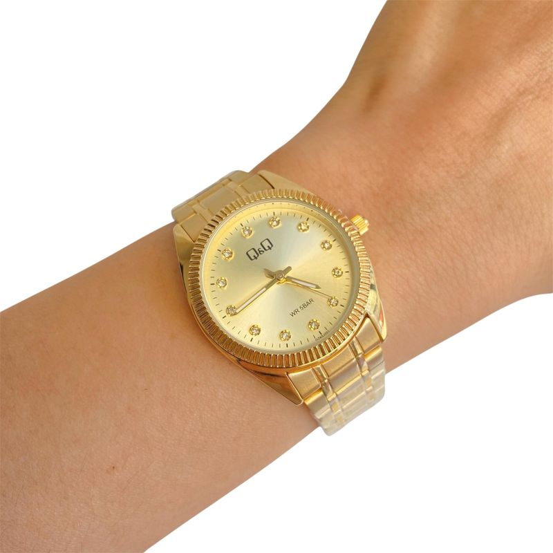 Q&Q - Reloj Q&Q Dorado Con Piedras Acero Inoxidable Original + Caja