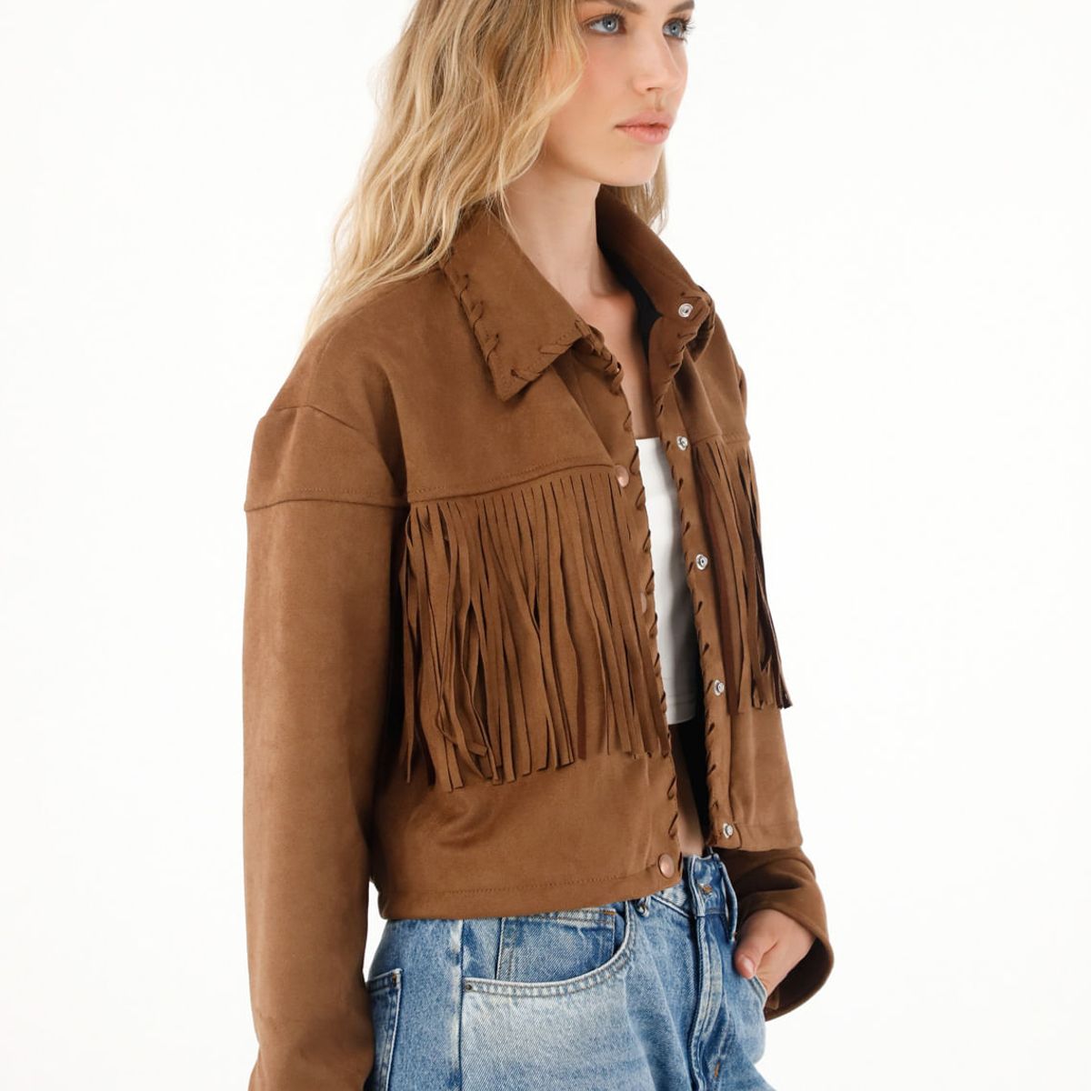 TENNIS - Chaqueta café en suede con flecos para mujer