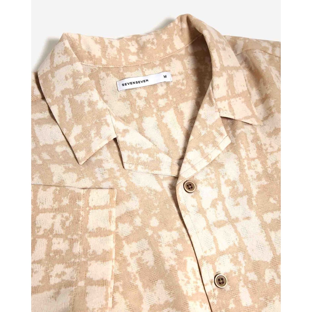 SEVEN SEVEN - Camisa Resort Estampada  Para Hombre Taupe Seven Seven