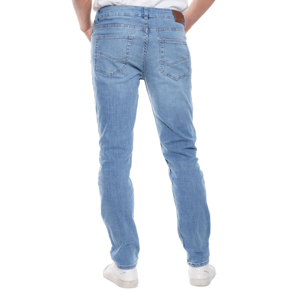 COLOR BLUE - Brixton/Slim Fit Jeans Tono Medio