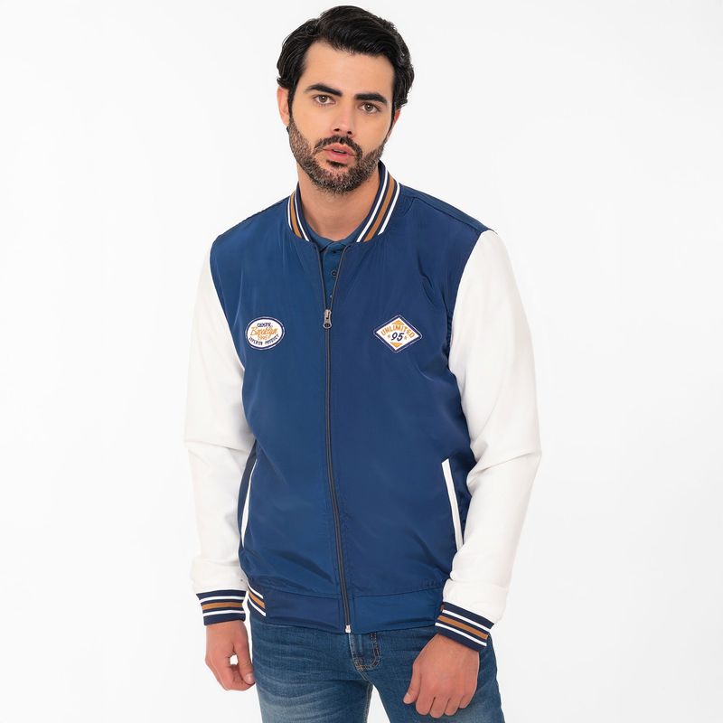 BACK SIDE - CHAQUETA BEISBOLERA SEMI IMPERMEABLE