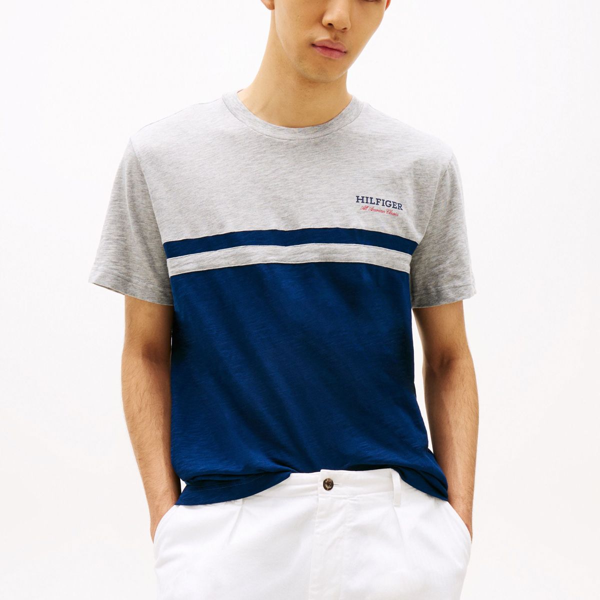 TOMMY HILFIGER - Camiseta azul oscuro color block con monotipo Hilfiger Tommy Hilfiger