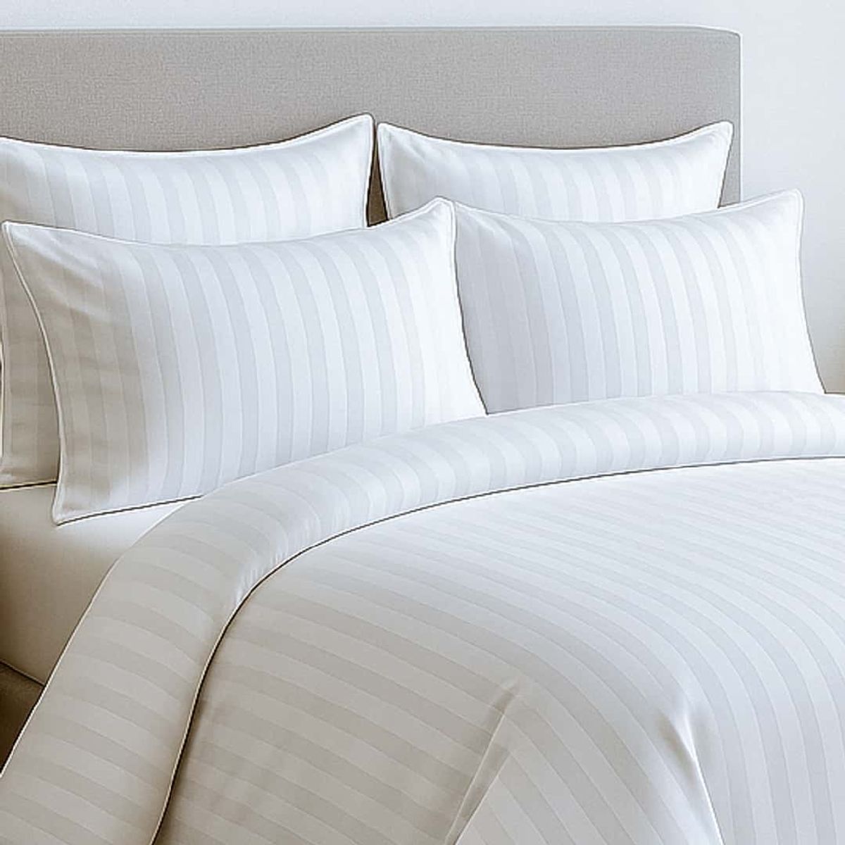 PLUMA LUNA - Funda de plumon - Cover Duvet -  diseño Hotelero  Queen