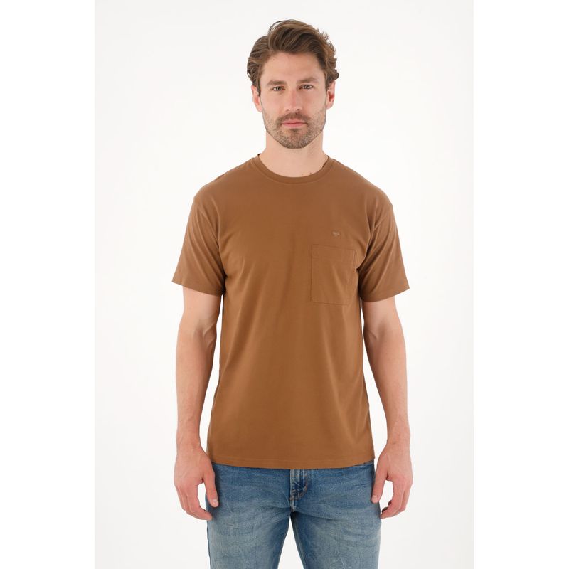 TENNIS - Camiseta con bolsillo de parche café para hombre