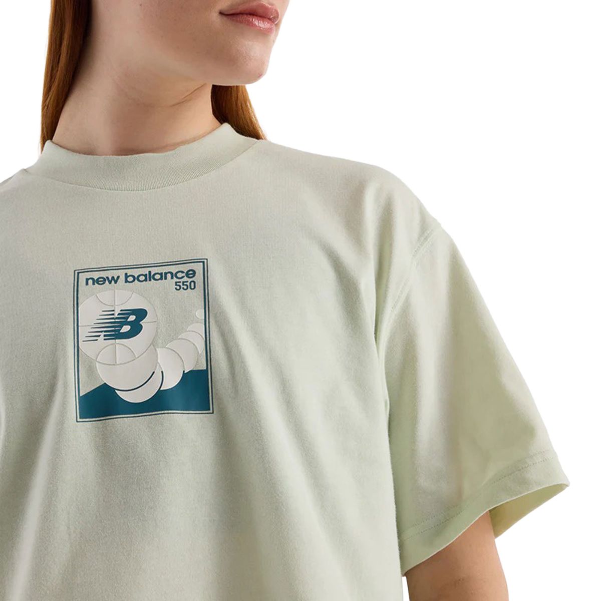 NEW BALANCE - Camisa Tshirt Marca New Balance Relaxed 550 Verde Mujer