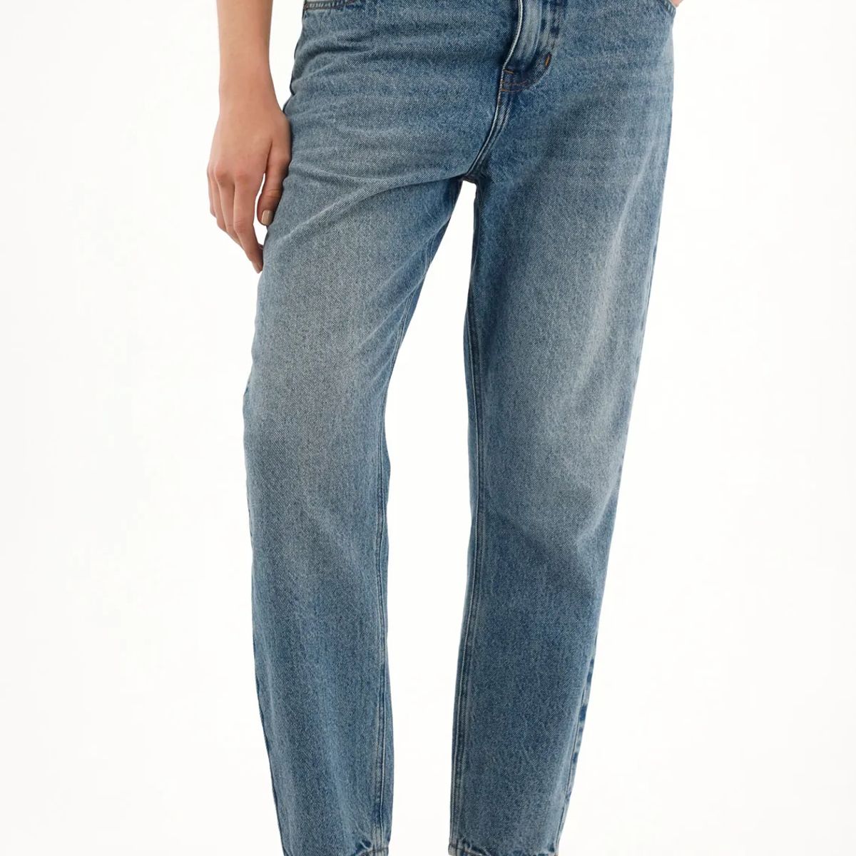 TENNIS - Jean Mom de tiro alto crop azul para mujer