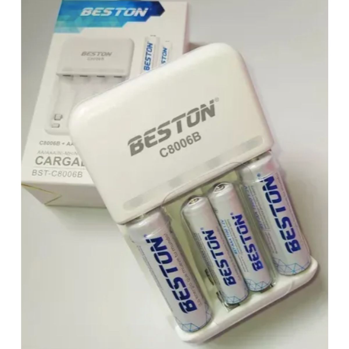 BESTON - Cargador De Pilas Beston Para AA Y AAA Eficiente Y Seguro