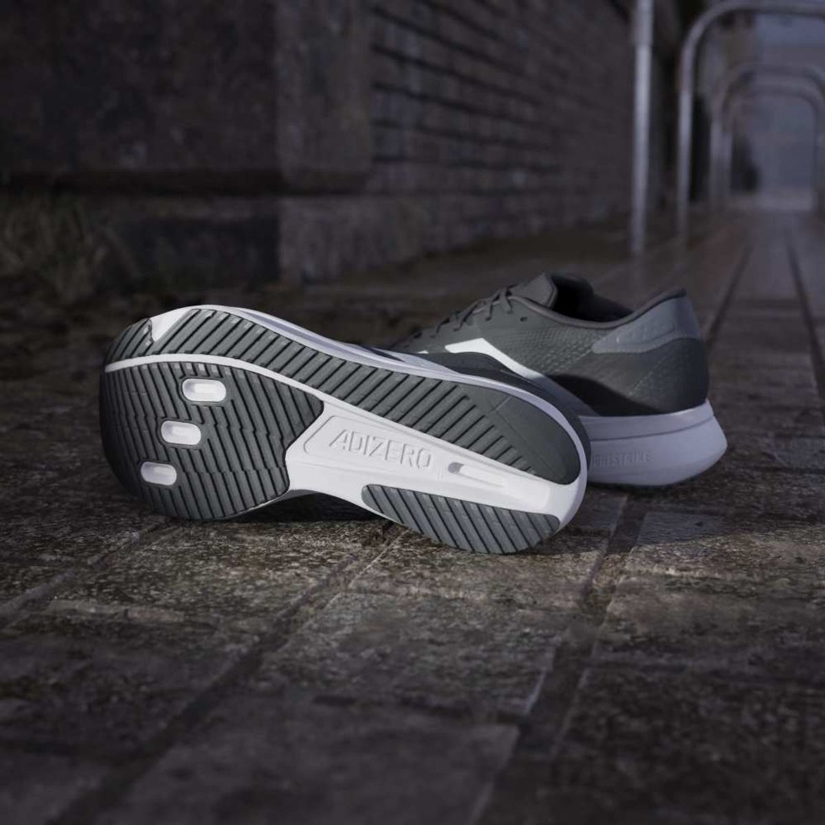 ADIDAS - Adidas Tenis Adizero Sl 2 negro de hombre para correr