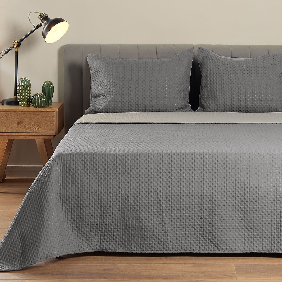 DISTRIHOGAR - Cubrelecho tipo Quilt Doble Faz Microfibra Gris Semidoble
