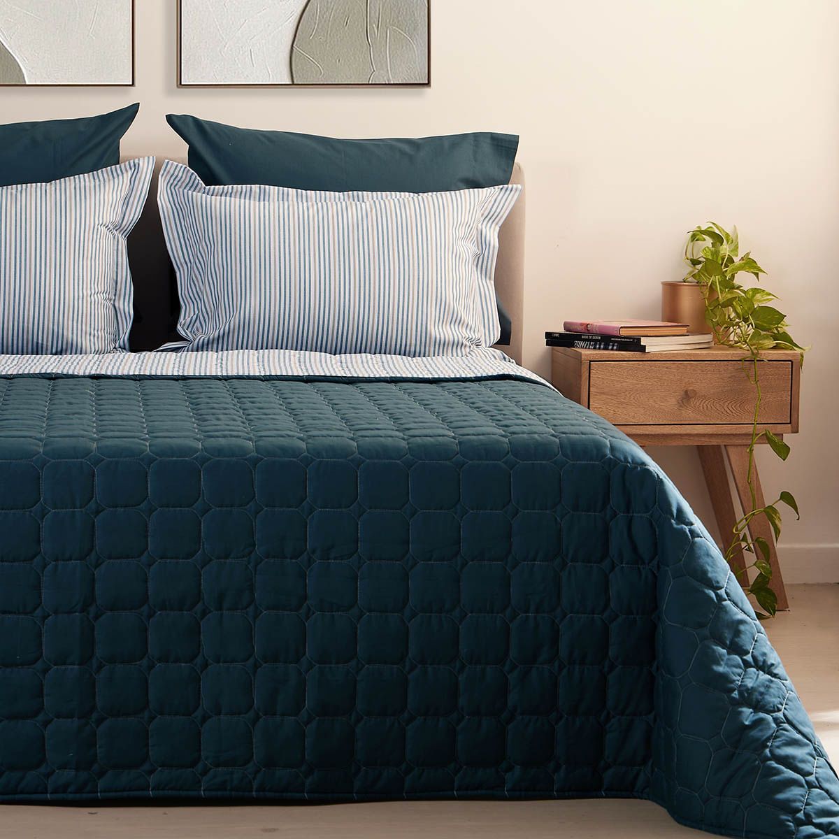 DISTRIHOGAR - Cubrelecho Doblefaz 150 Hilos Polialgodón Oxford Semidoble