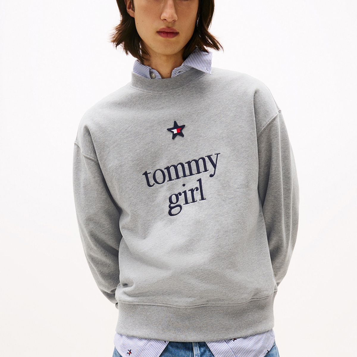 TOMMY HILFIGER - Saco gris amplio con logo de Tommy Girl Tommy Jeans