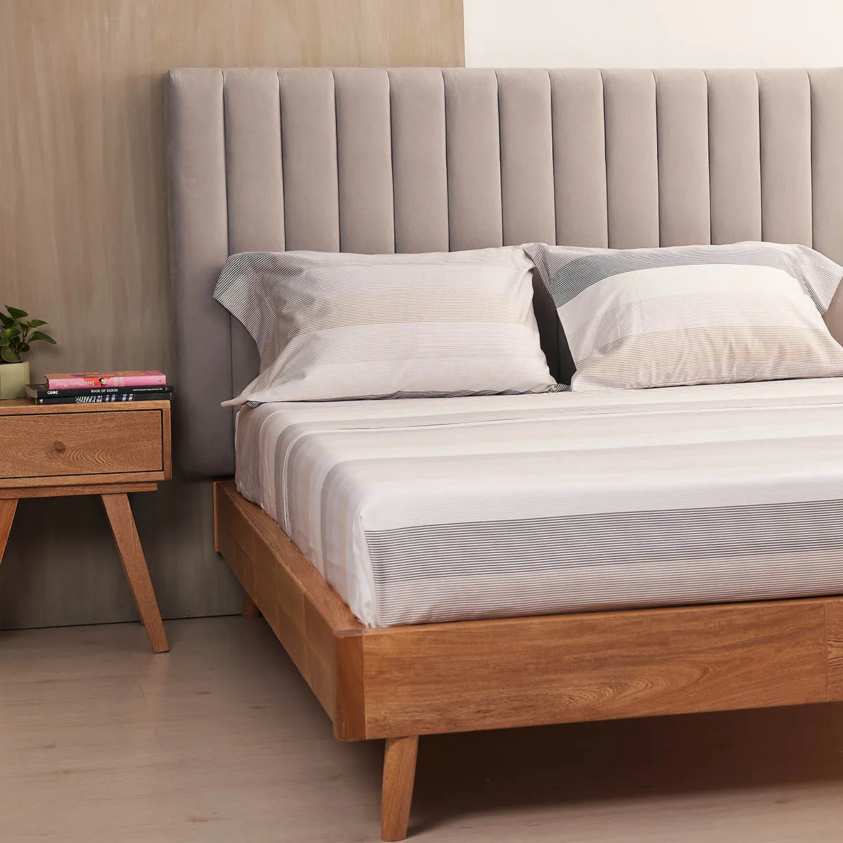 DISTRIHOGAR - Juego de Sábanas 300 Hilos 100% Algodón London Stripes  King