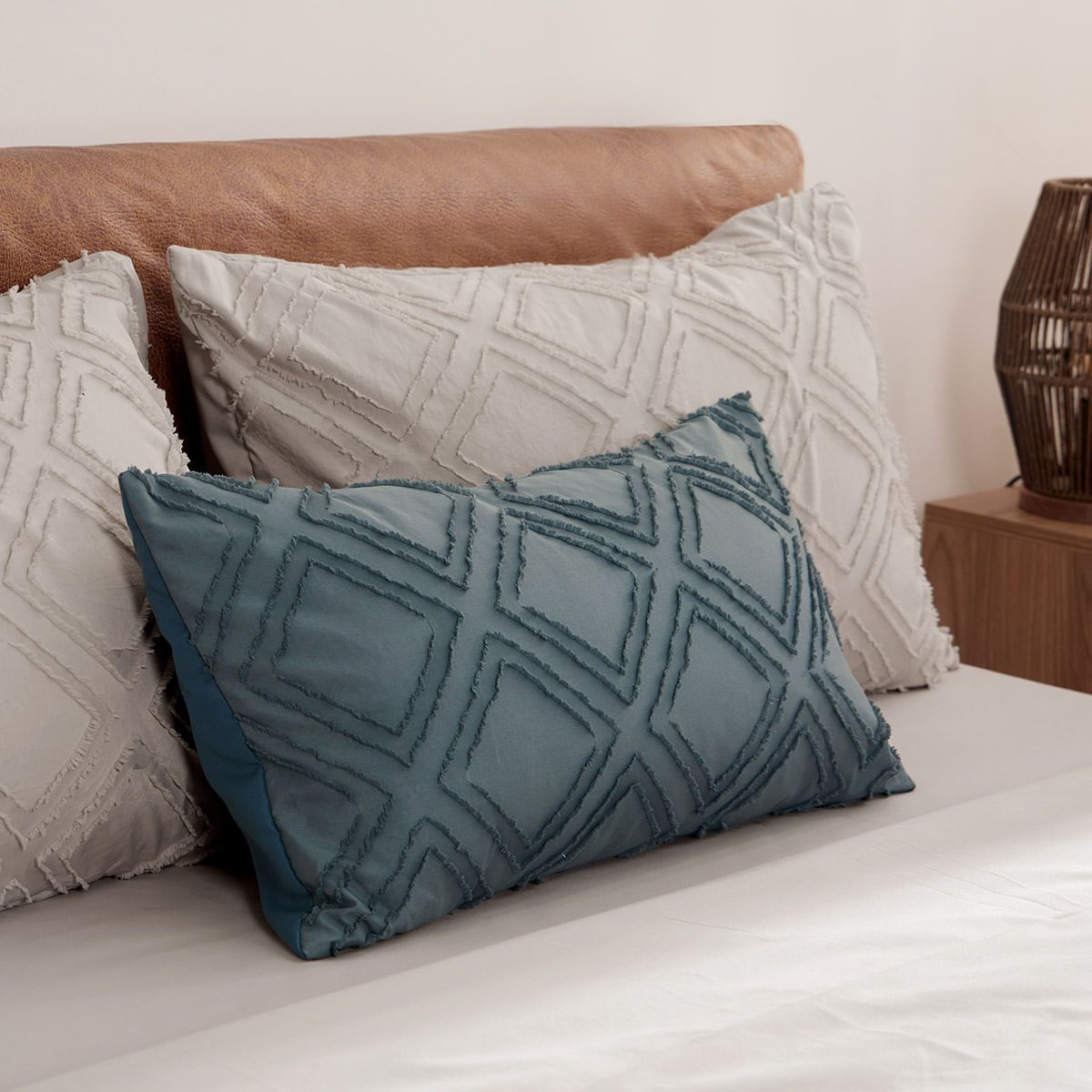 DISTRIHOGAR - Cojín Microfibra Aria Azul 35 x 60 cm