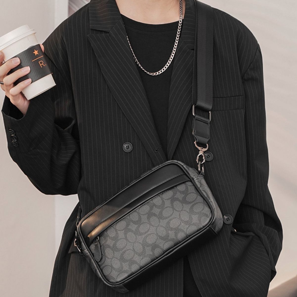 BOLSOS Y ACCESORIOS MB - BOLSO BANDOLERA ELEGANTE PARA HOMBRE