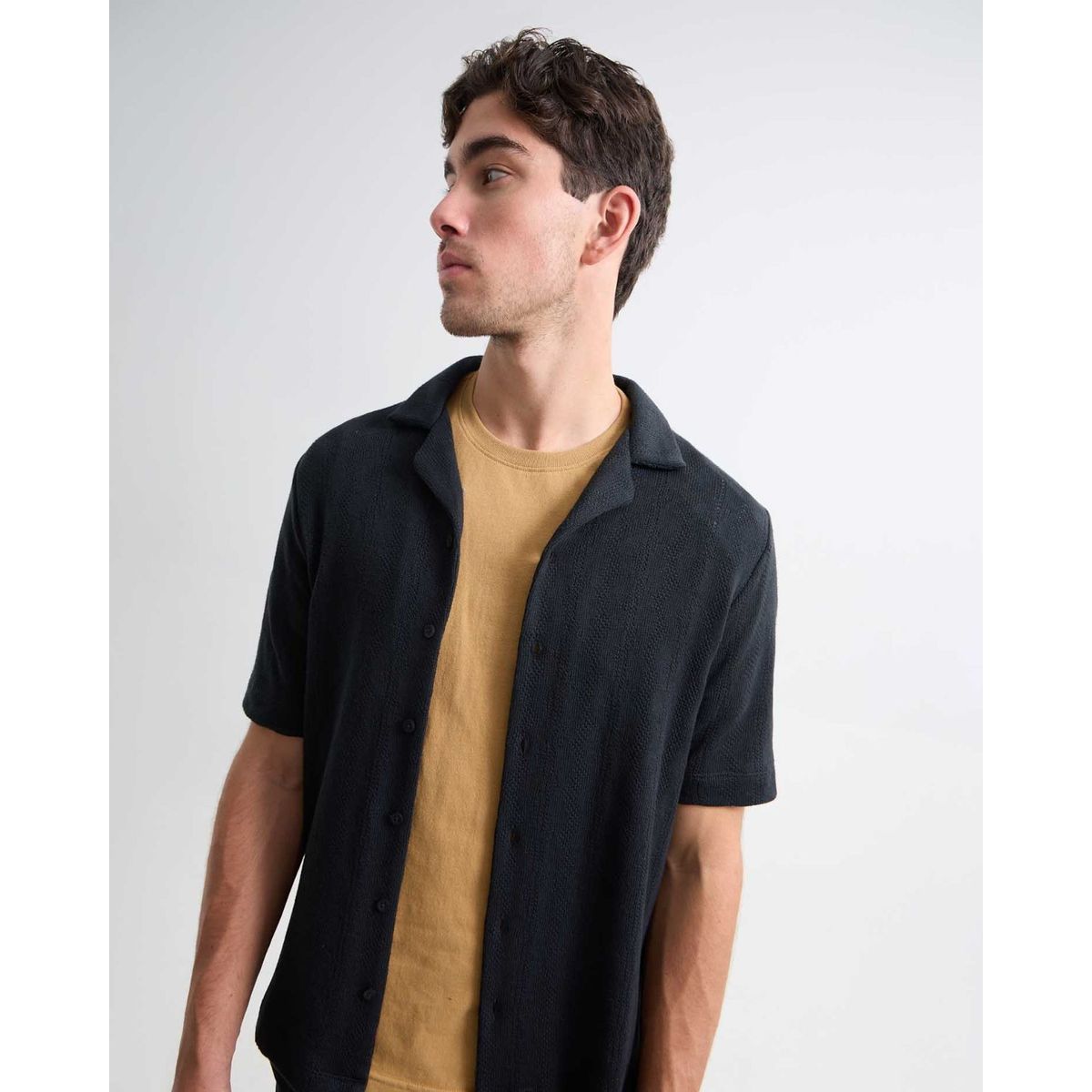 SEVEN SEVEN - Camisa De Hombre  Color Negro Marca Seven Seven #45012121