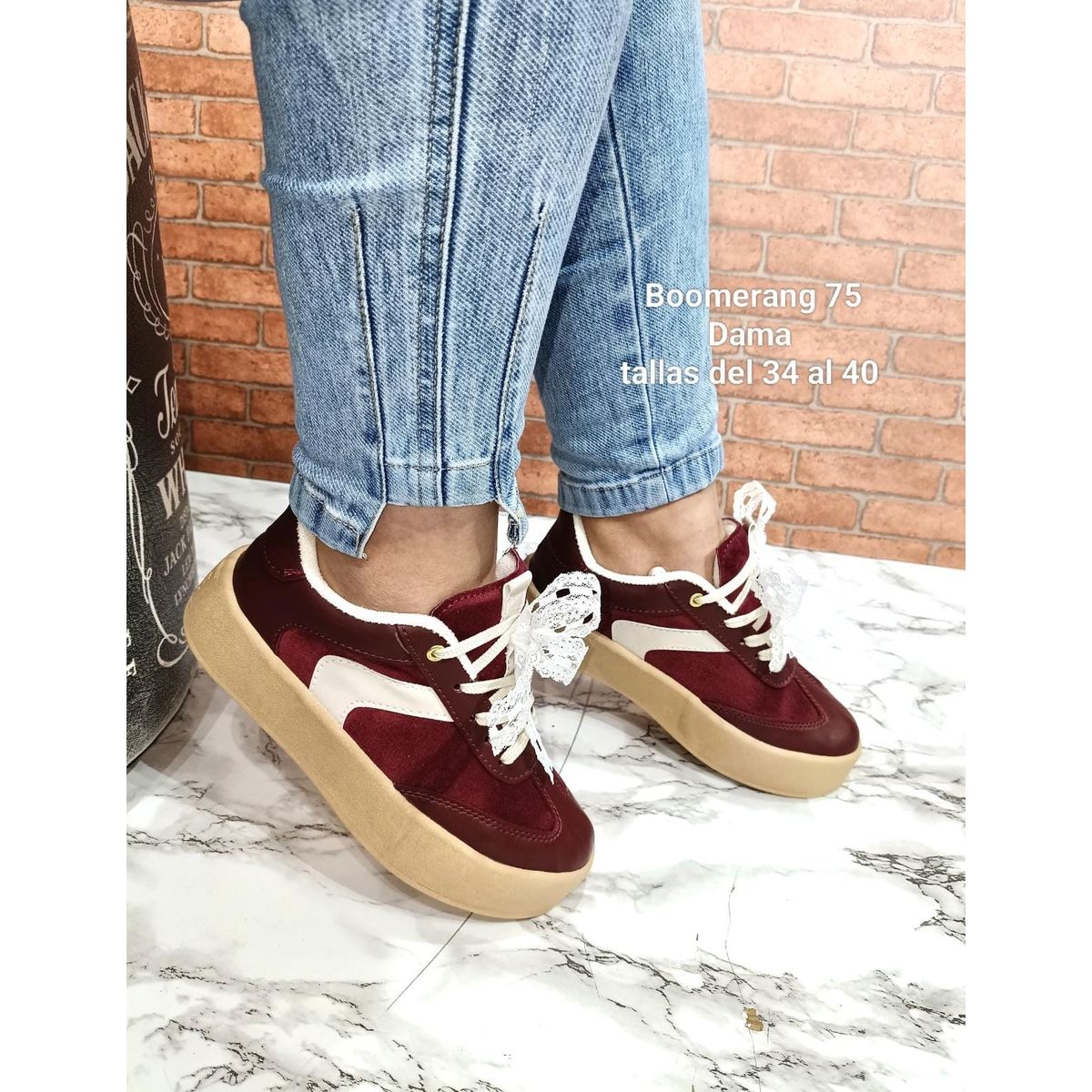 URBAN PLUS - TENIS PARA MUJER VINOTINTO
