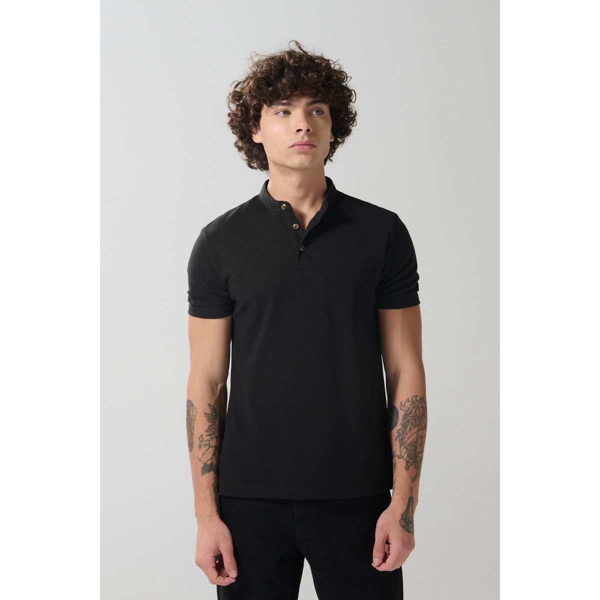 KOAJ - KOAJ Camiseta manga corta polo unicolor con cuello nerú Hombre